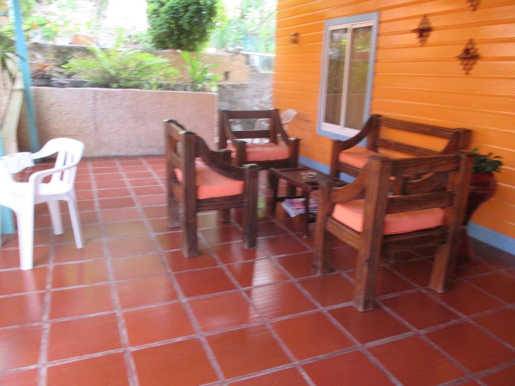 Hotel Flemming Tree Providencia Island Экстерьер фото