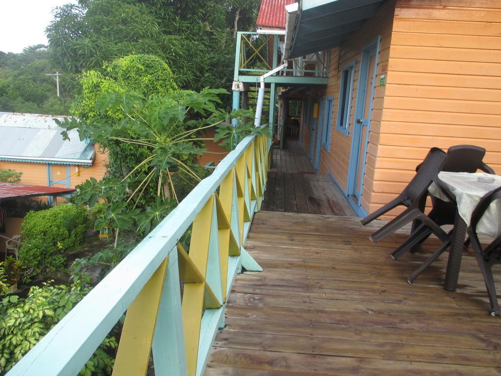 Hotel Flemming Tree Providencia Island Экстерьер фото