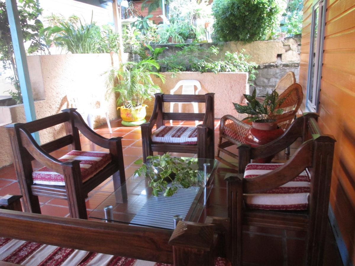 Hotel Flemming Tree Providencia Island Экстерьер фото